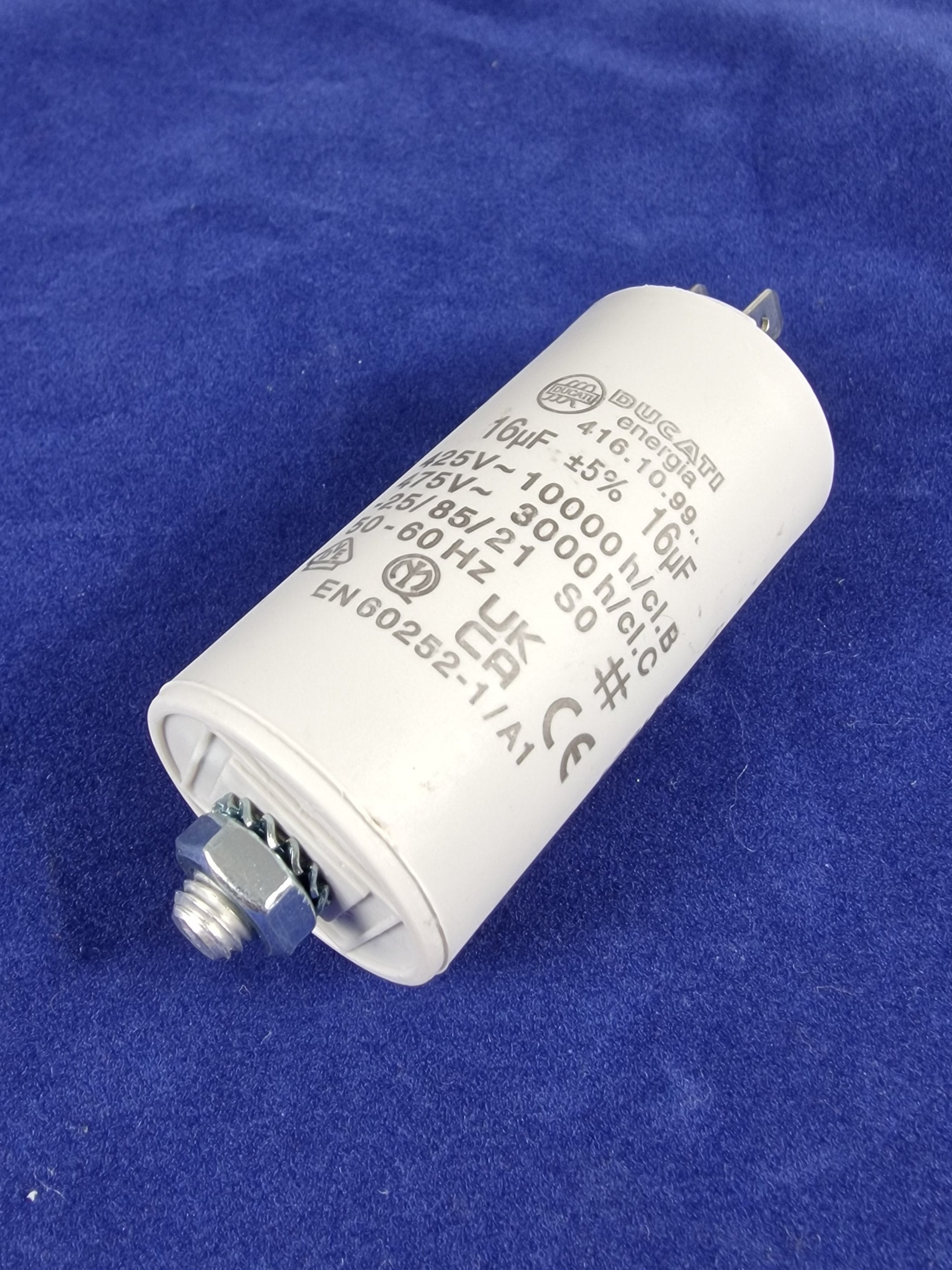 Capacitor 16µF - S-1488