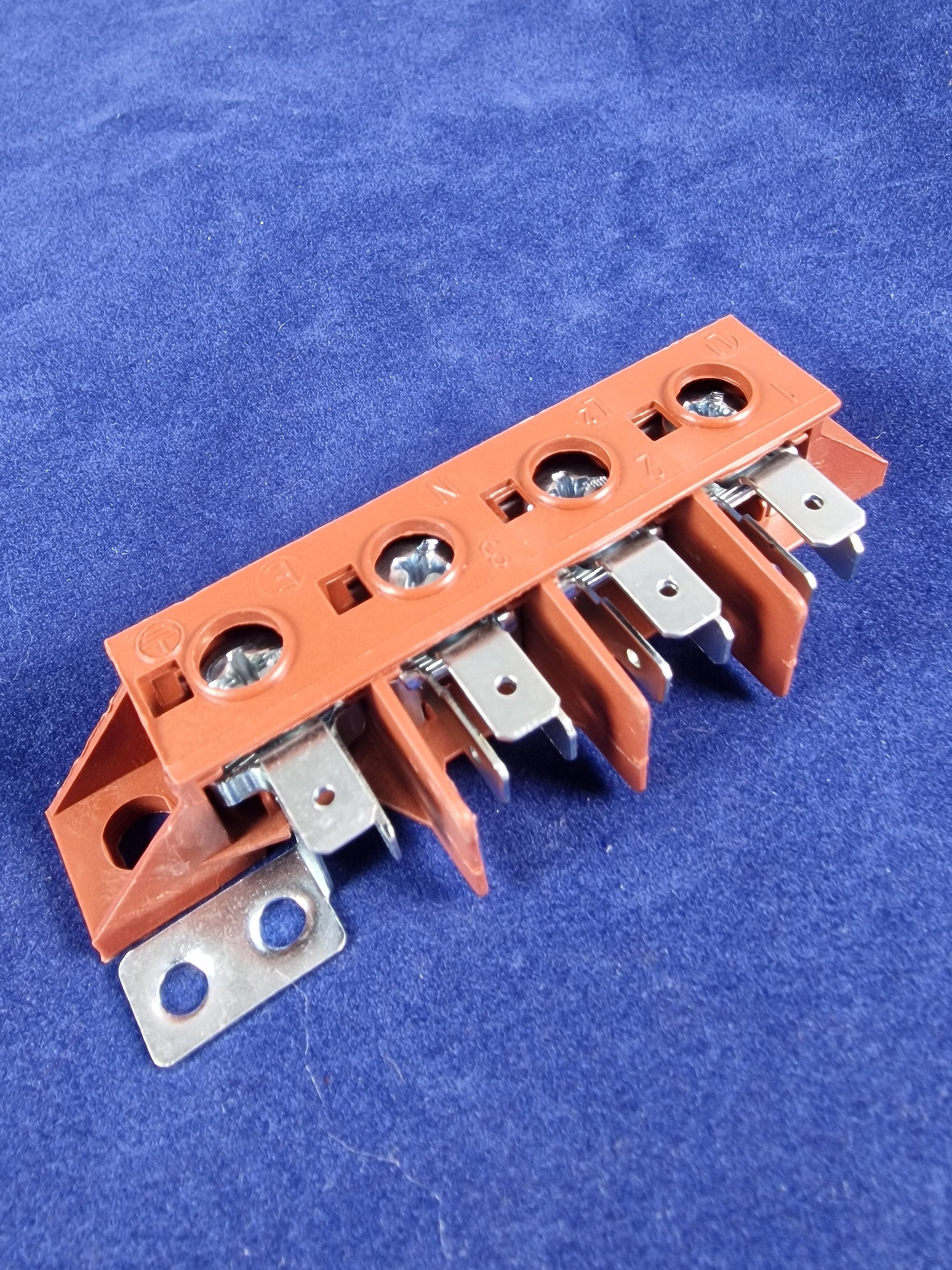 40 amp terminal block