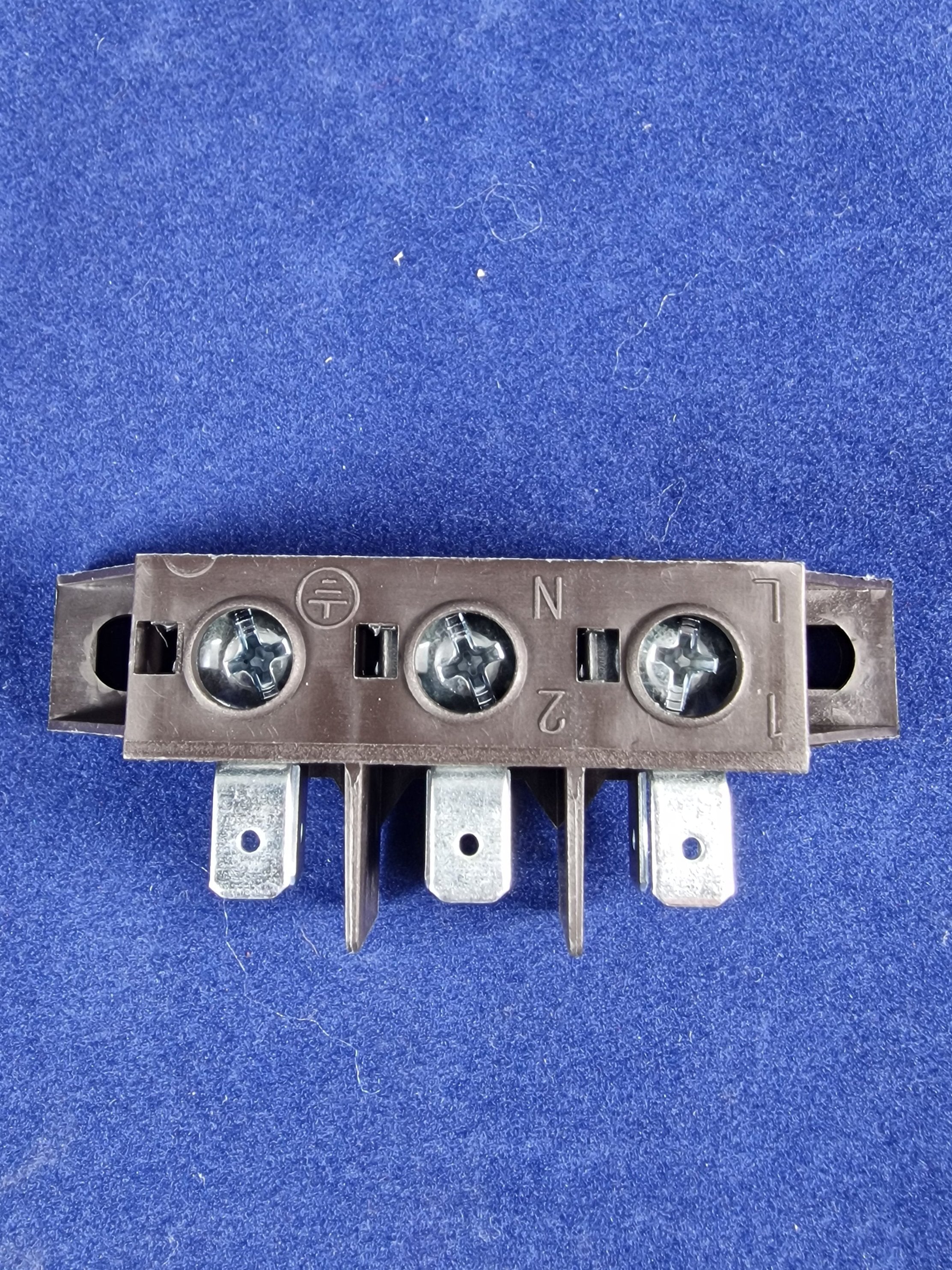 40 amp - 3 way terminal block