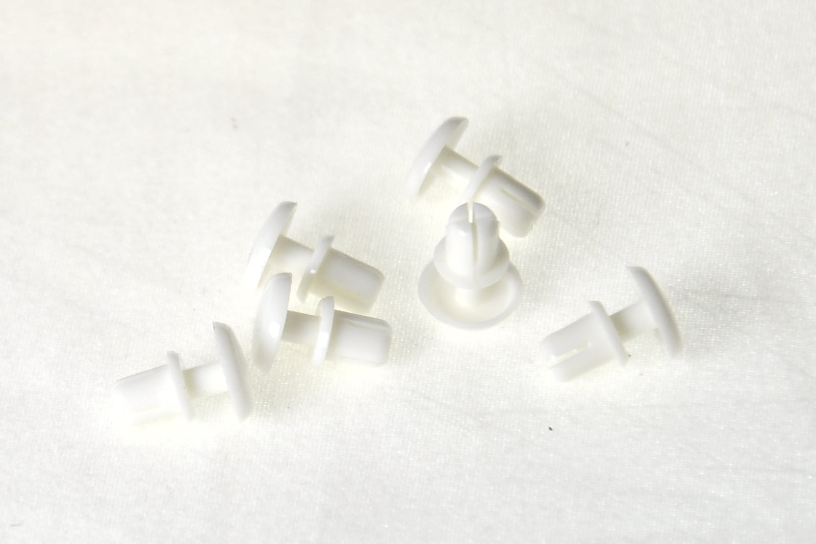 Toshiba microwave stirrer cover clips (rivets) - pack of 6 - 234-2266